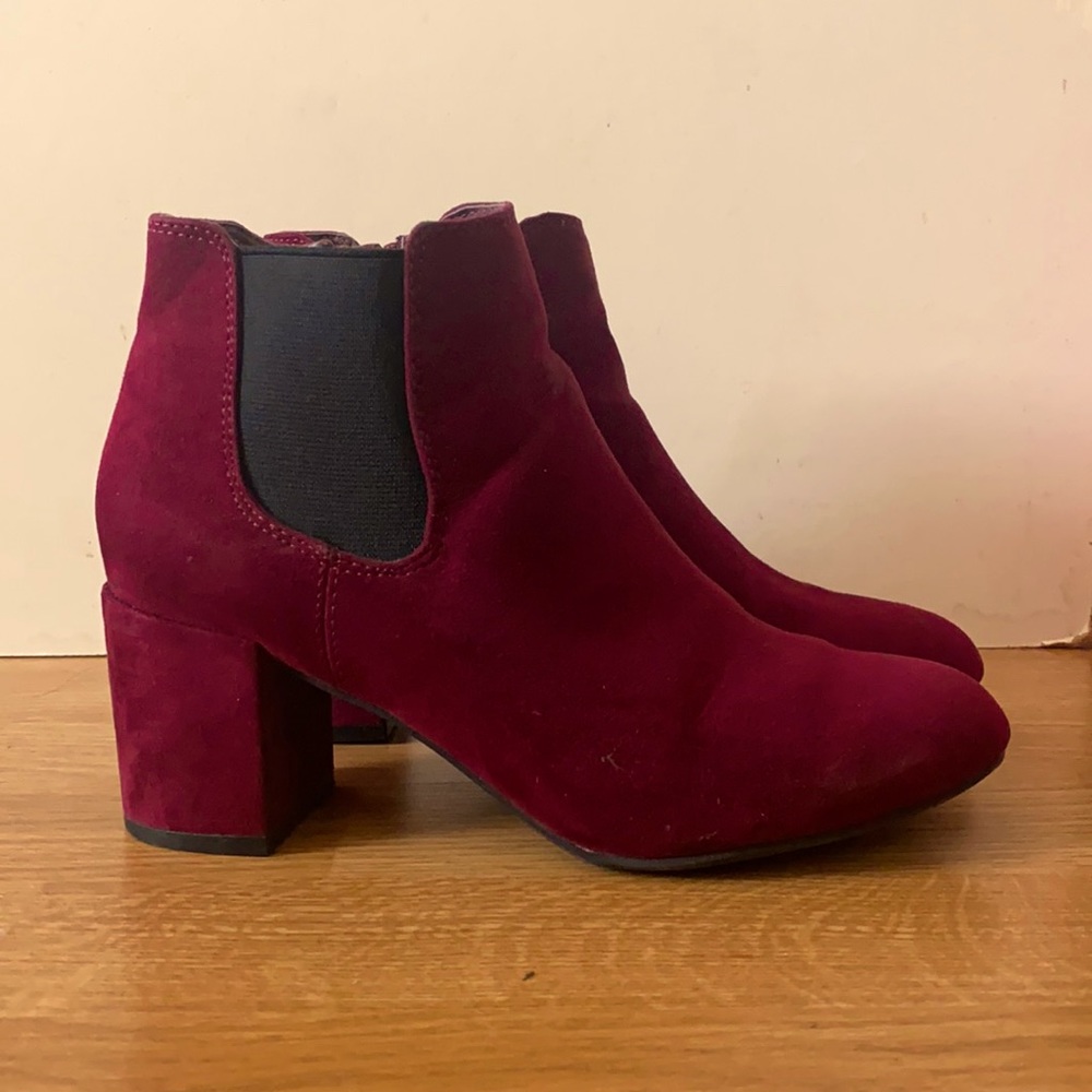 Bar III Velvet booties